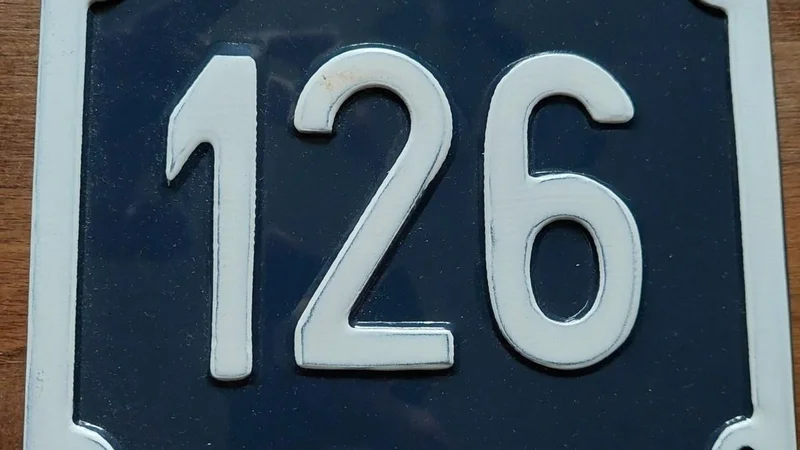 Numerología 126