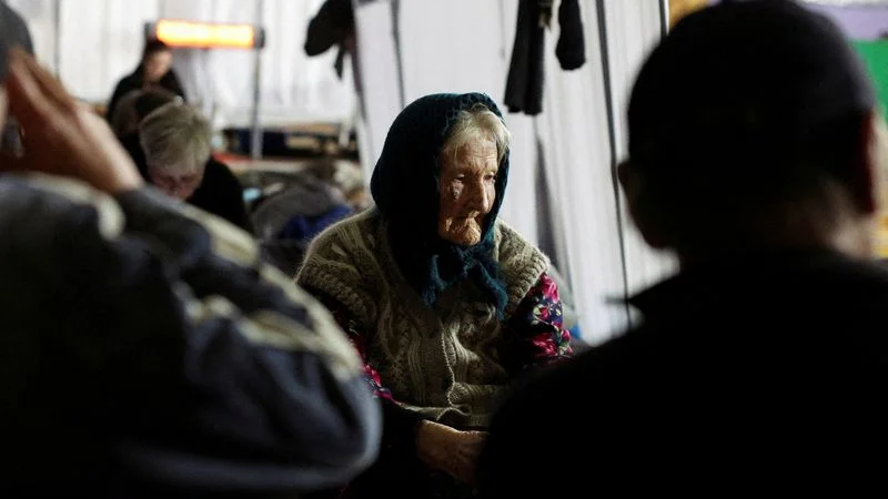 La agencia de la ONU para los refugiados reduce la ayuda a los ucranianos que huyen del frente