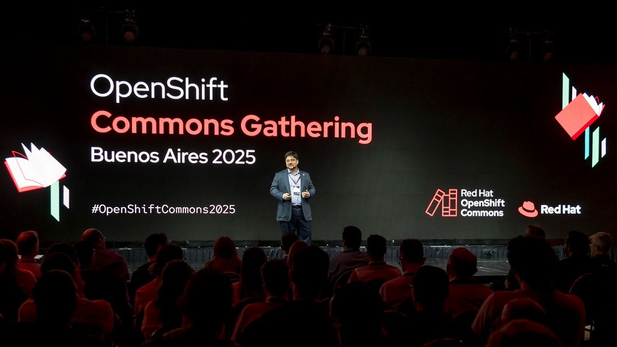 Red Hat reunió a líderes y expertos para debatir el futuro open source ...
