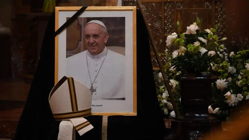 Histórico adiós al papa Francisco y miles de fieles frente a su tumba