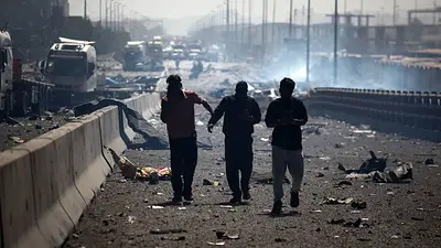 Enorme explosión en puerto iraní dejó al menos 40 muertos Enorme explosión en puerto iraní dejó al menos 40 muertos