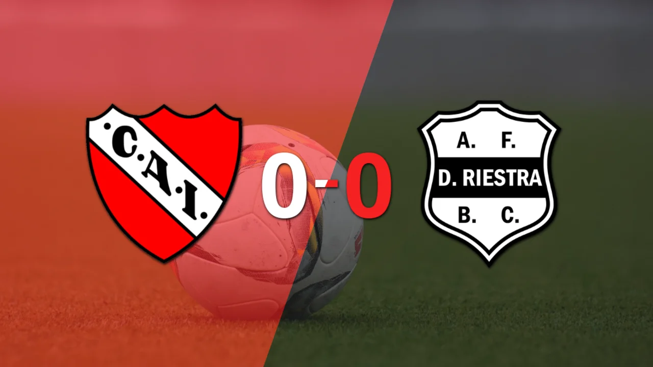 Independiente y Dep. Riestra igualaron sin goles en el marcador