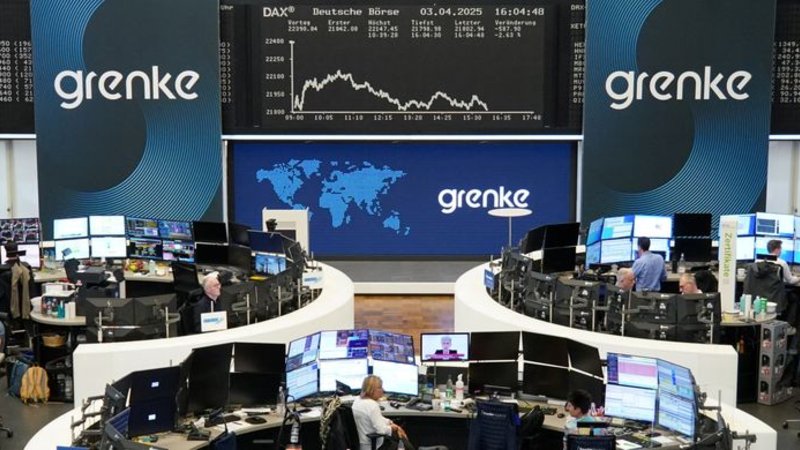 Las bolsas europeas suben a la espera de novedades arancelarias y datos macro