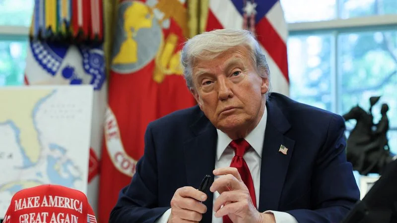 Los latinos ayudaron a Trump a recuperar la Casa Blanca, pero su apoyo ahora baja