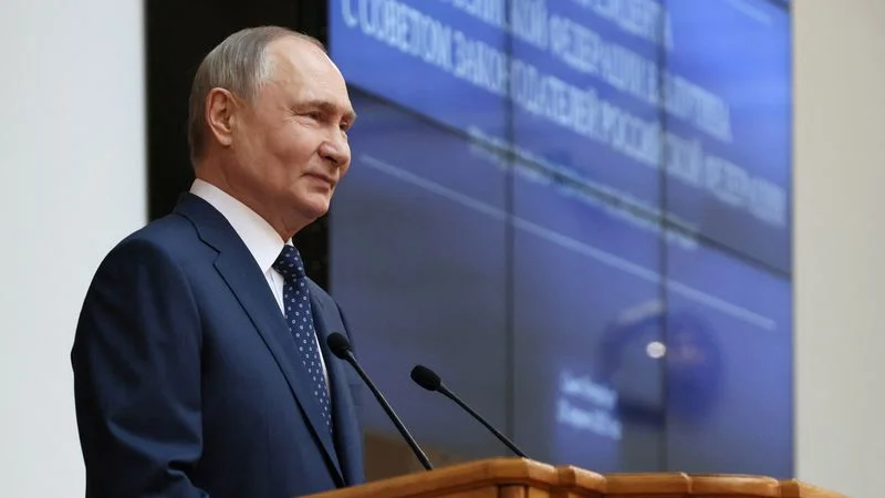 Putin anuncia un alto el fuego del 8 al 10 de mayo; Ucrania quiere una tregua ya