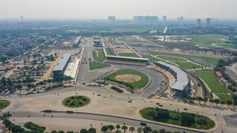 Circuito callejero de Hanói en su proceso de construcción.