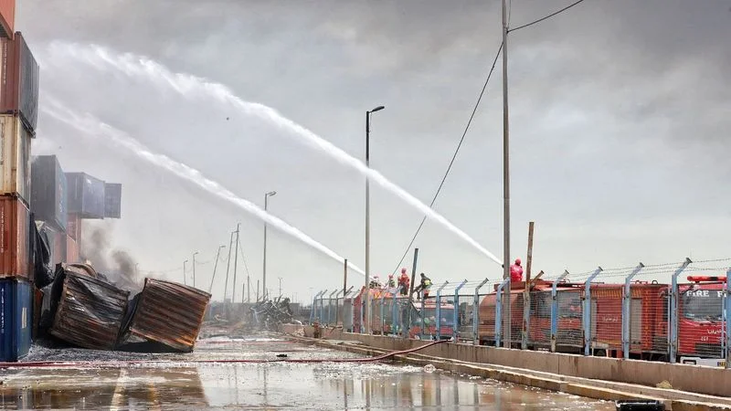 Aumentan a 65 los muertos en la explosión del puerto iraní de Bandar Abbas: medios estatales