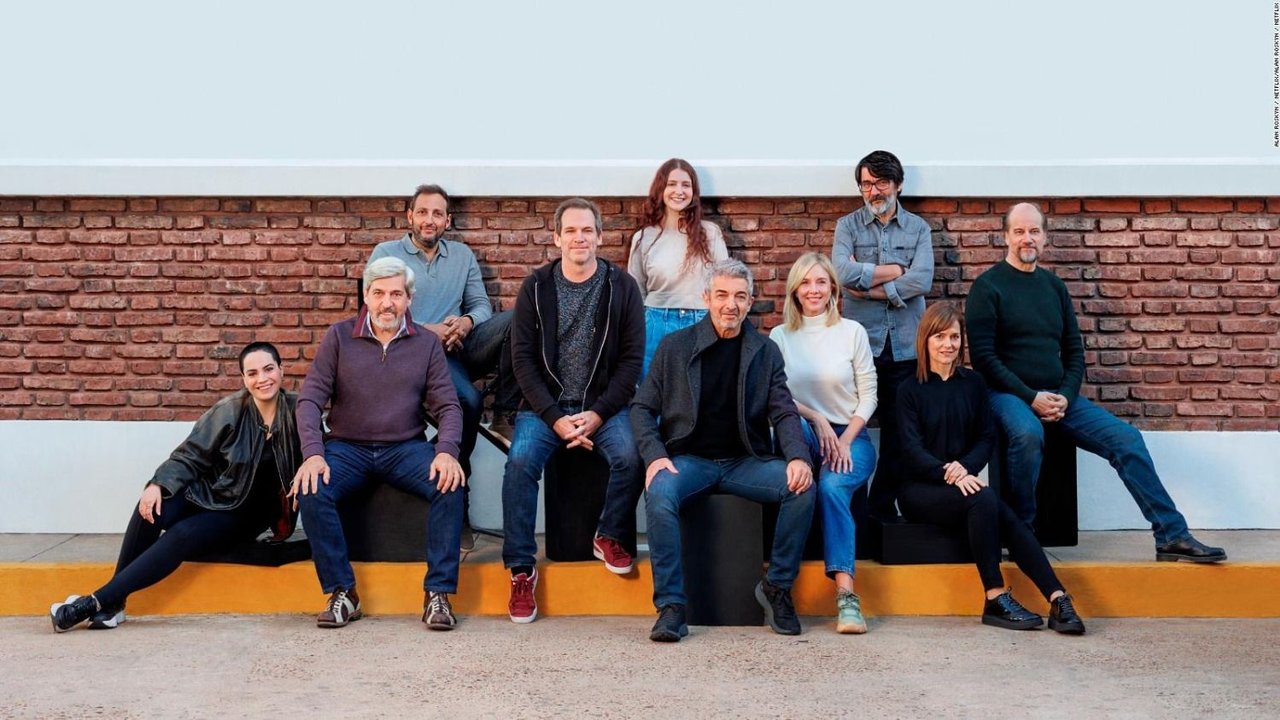 Elenco de El Eternatua