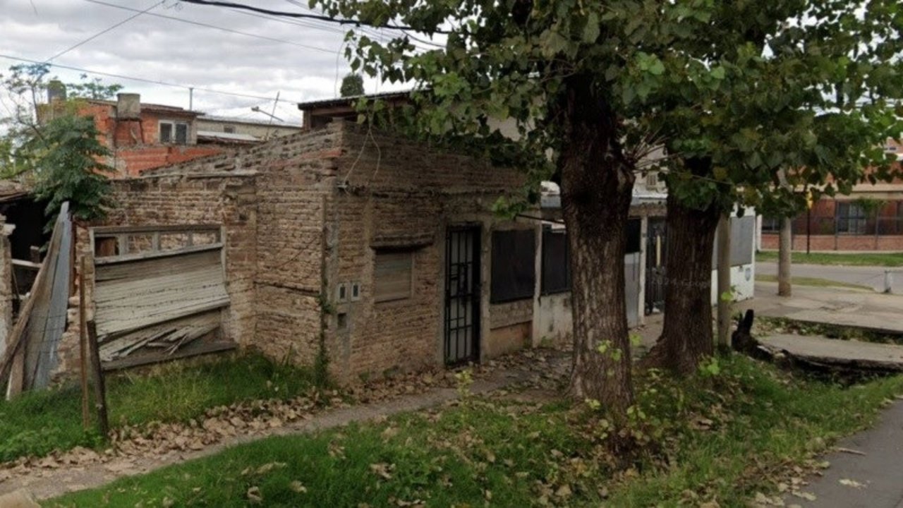Violencia en Rosario: asesinaron a cuchillazos a un joven en un confuso episodio