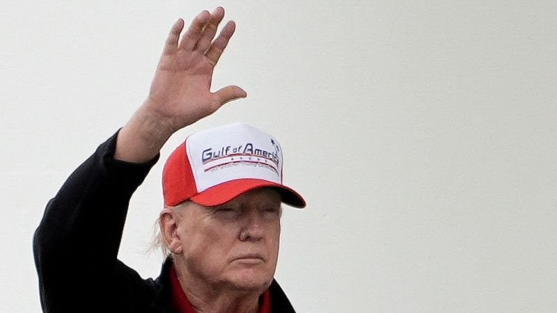 Aprobación Trump sigue estable, crece preocupación por economía e inmigración: sondeo Reuters/Ipsos