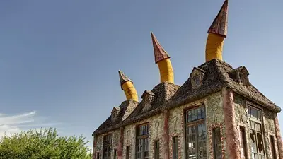 Cuál es el pueblo de Argentina que fue bautizado con el nombre de "el Disney" Argentino. Campanópolis qué es, cómo llegar y qué hacer. Cuál es el pueblo de Argentina que fue bautizado con el nombre de "el Disney" Argentino. Campanópolis qué es, cómo llegar y qué hacer.