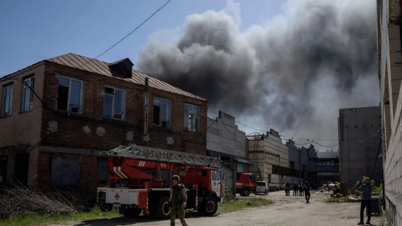 Drones rusos atacan las ciudades ucranianas de Járkov y Dnipro y dejan un muerto y 46 heridos
