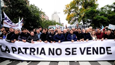Axel Kicillof marchará con la CGT por el Día del Trabajador:  “El trabajo es sagrado”