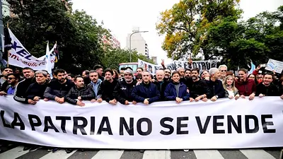 Axel Kicillof marchará con la CGT por el Día del Trabajador: “El trabajo es sagrado” Axel Kicillof marchará con la CGT por el Día del Trabajador: “El trabajo es sagrado”