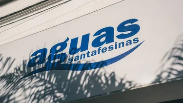 Nuevo tarifazo de Pullaro: el Gobierno autorizó un aumento del 30% en la boleta de agua