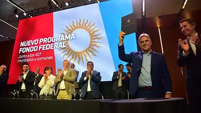 Córdoba: Llaryora creó un Fondo Federal de $100 mil millones para mantener la obra pública que frenó Milei Córdoba: Llaryora creó un Fondo Federal de $100 mil millones para mantener la obra pública que frenó Milei