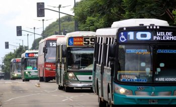 La UTA anunció un paro de colectivos que afectará a 300 líneas del AMBA | Paro de colectivos