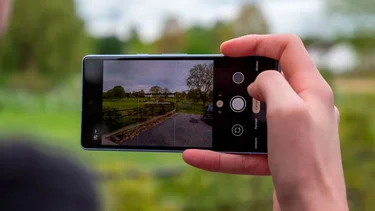 La sorprendente función escondida de la cámara de tu celular que puede salvarte en muchas situaciones