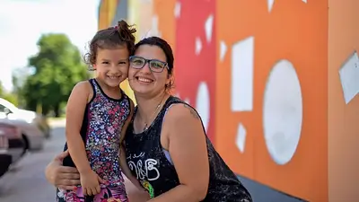 Madre e hija. Madre e hija.