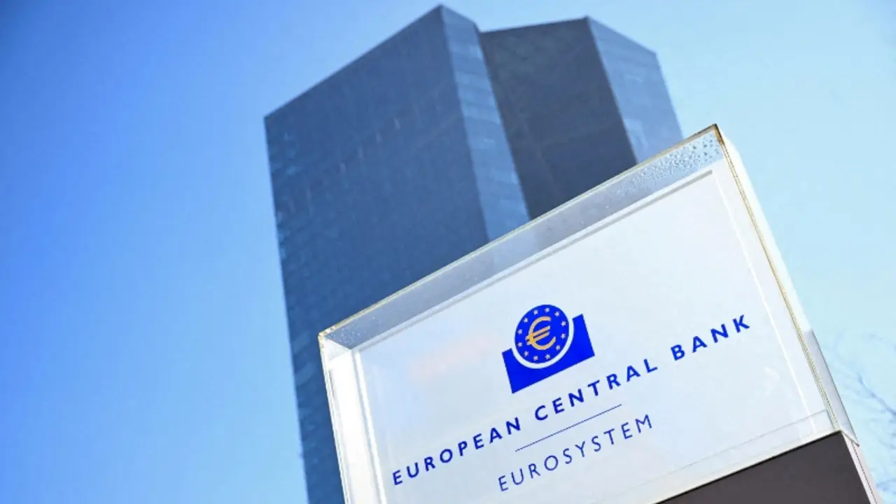 La economía de la eurozona podría encontrarse ya en la trayectoria "adversa", advierte Dolenc, del BCE