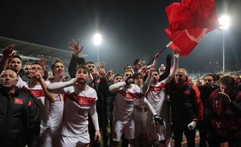 Turquía aspira a pasar a la fase eliminatoria del Mundial tras poner fin a una espera de 24 años | Mundial