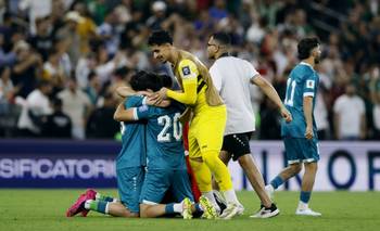 Seleccionador de Irak elogia la hazaña de llegar al Mundial tras prohibir las redes sociales | Mundial