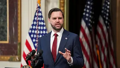 Vicepresidente EEUU Vance habla con mediadores sobre conflicto con Irán: fuente Vicepresidente EEUU Vance habla con mediadores sobre conflicto con Irán: fuente