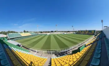 Así sería el estadio de Defensa y Justicia techado, según la IA | Inteligencia artificial