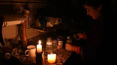 Golpe al bolsillo: la tarifa eléctrica trepó 2374% en Formosa desde la llegada de Milei Golpe al bolsillo: la tarifa eléctrica trepó 2374% en Formosa desde la llegada de Milei