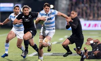 Dura baja para Los Pumas: González se lesionó y estará varios meses sin jugar | Los pumas