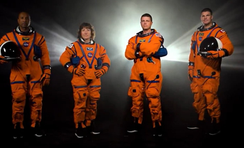 Se supo por que son naranjas los trajes de los astronautas del Artemis II | Nasa