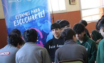 Línea 102: una herramienta clave de protección para niñas, niños y adolescentes | Infancias