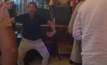 El padre de Agostina Páez hizo el mismo gesto racista y ella lo repudió: "Lamentable" | Racismo