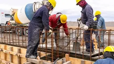 Construcción a la deriva en Corrientes: advierten por obras "escasas" y piden una audiencia a Valdés Construcción a la deriva en Corrientes: advierten por obras "escasas" y piden una audiencia a Valdés