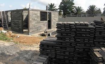 Casas en 5 días con bloques de plástico reciclado y bajo costo | Construcción