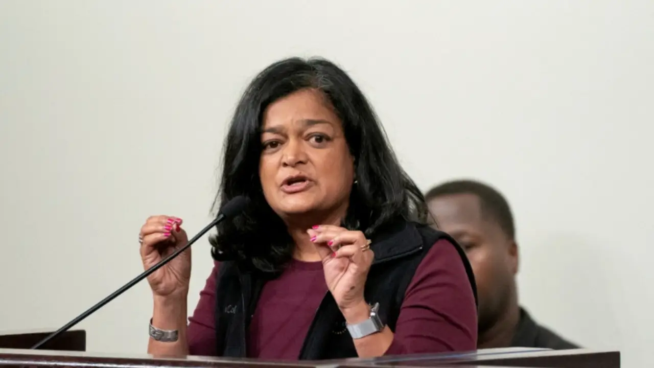 Legisladores demócratas estadounidenses visitan Cuba y piden a Trump que "modere su retórica"