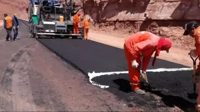 Pese al ajuste nacional, Vialidad Provincial intensificó trabajos en rutas y caminos de toda La Rioja Pese al ajuste nacional, Vialidad Provincial intensificó trabajos en rutas y caminos de toda La Rioja