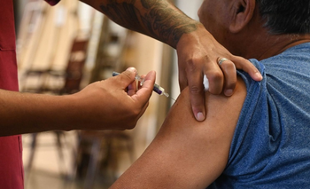 Faltan vacunas y el Gobierno Nacional culpa a la Organización Panamericana de la Salud | Ciencia 