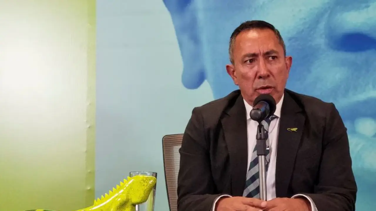 Presidente de colombiano grupo Ecopetrol se aparta temporalmente del cargo