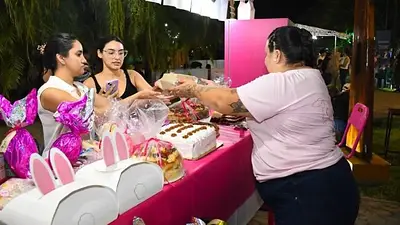 Éxito total en Formosa: el Mercado Comunitario de Emprendedores comercializó más de $9 millones en Pascuas Éxito total en Formosa: el Mercado Comunitario de Emprendedores comercializó más de $9 millones en Pascuas