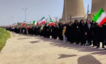 Tras la amenaza de Trump, iraníes forman cadenas humanas en plantas nucleares | Conflicto en medio oriente