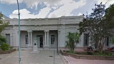 Santa Fe: un alumno llevó un arma de aire comprimido a una escuela y crece la preocupación Santa Fe: un alumno llevó un arma de aire comprimido a una escuela y crece la preocupación