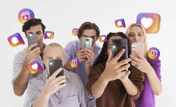 Qué es una colaboración en Instagram y cómo hacerla paso a paso | Instagram