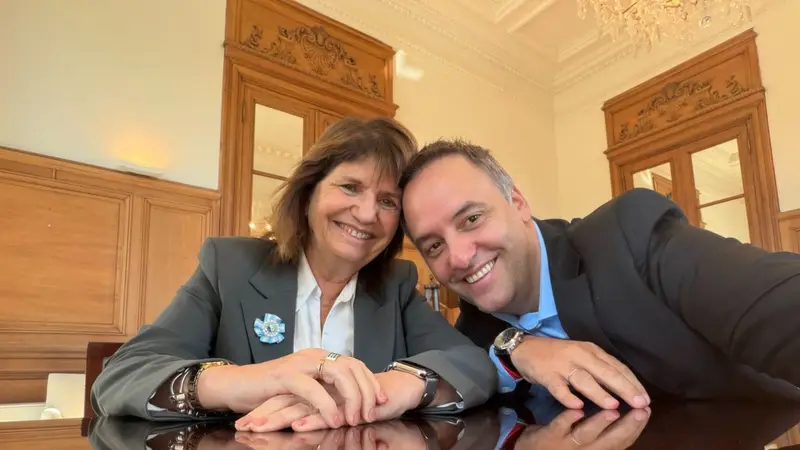 La dura despedida de Bullrich a Adorni: "La confianza y la ética"
