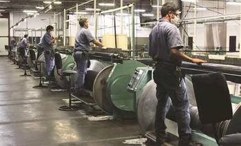 Conflicto en una empresa textil de Corrientes: trabajadores reclaman deudas salariales | Crisis económica