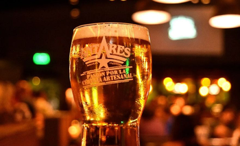 Derrumbe cervecero: Antares cerró otro local emblemático en La Plata  | Crisis cervecera 