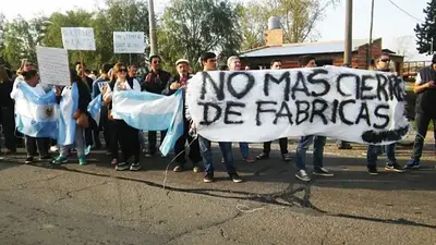La UIA de Chaco alertó por el cierre de 900 empresas y pide la emergencia: "No encontramos el piso" La UIA de Chaco alertó por el cierre de 900 empresas y pide la emergencia: "No encontramos el piso"