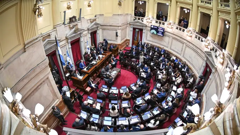 La LLA no destrabó el Congreso en el receso y vuelve a sesionar con una ley al borde del abismo