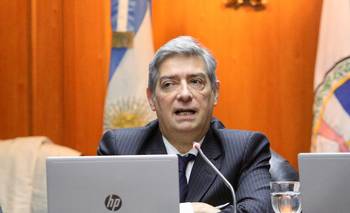 Con una aparición sorpresiva, Rosatti avisó que la reforma de concursos será por consenso | Tenso debate