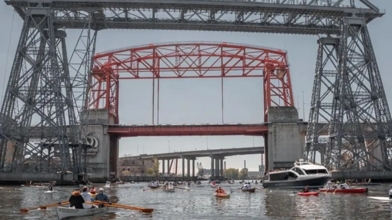 Cómo es el paseo en bote por CABA.